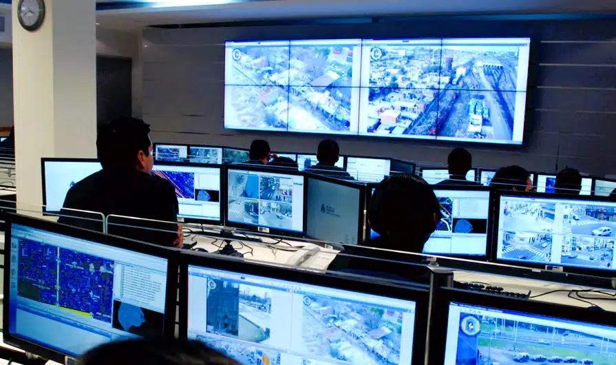 central-de-monitoreo (1)